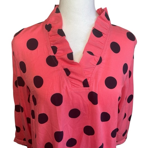 Crown & Ivy Coral Black Polka Dot V-Neck Top XS Ruffle Neck Business Casual EUC - Picture 2 of 9
